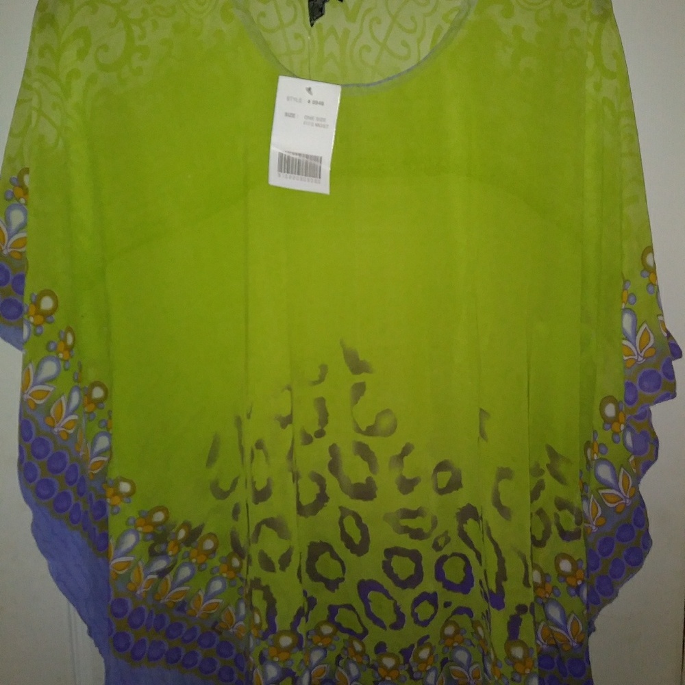 Top - Picture 2 of 3